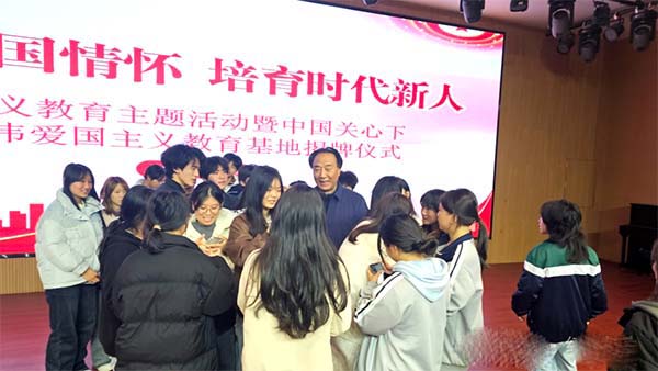 10 副本.jpg